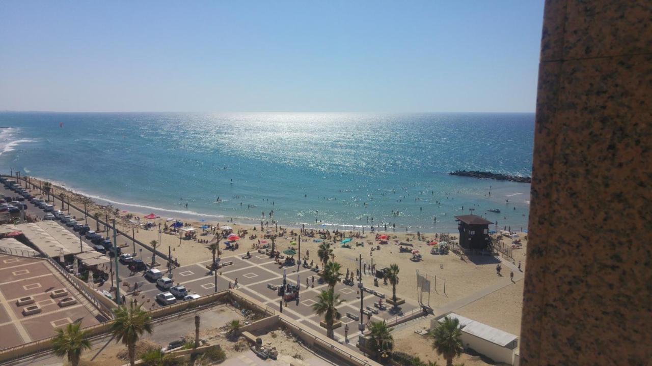 Beach Apartments Haifa Exterior photo